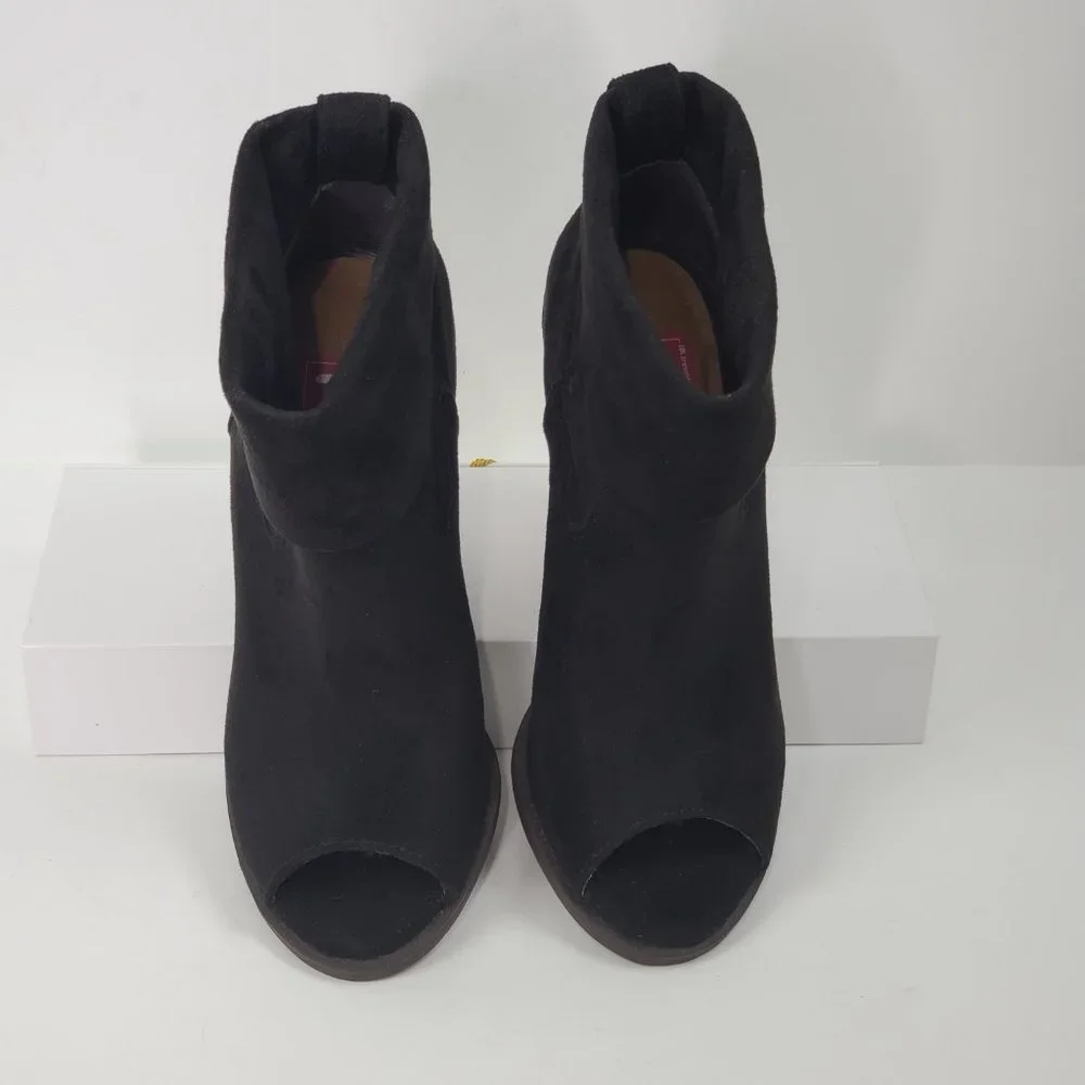 pop black faux